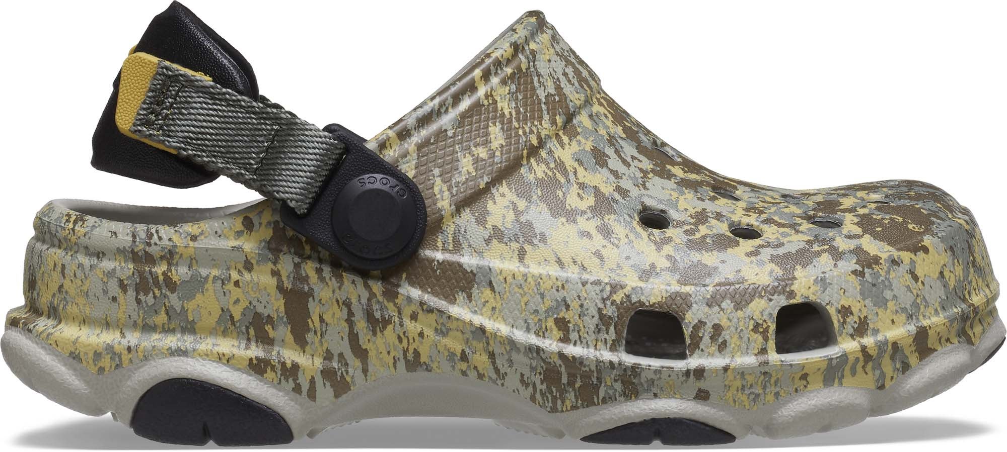 mossy oak bottomland crocs